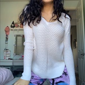 American Eagle Knit V Neck Sweater